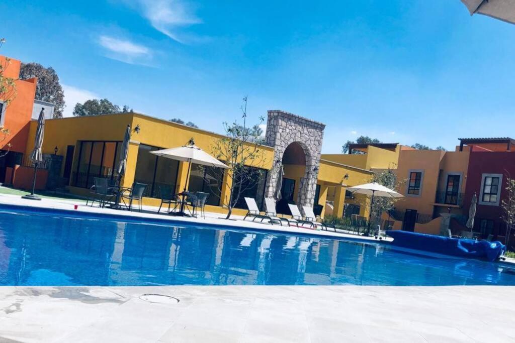 Depa En San Miguel De Allende Zirandaro Con Piscina エクステリア 写真